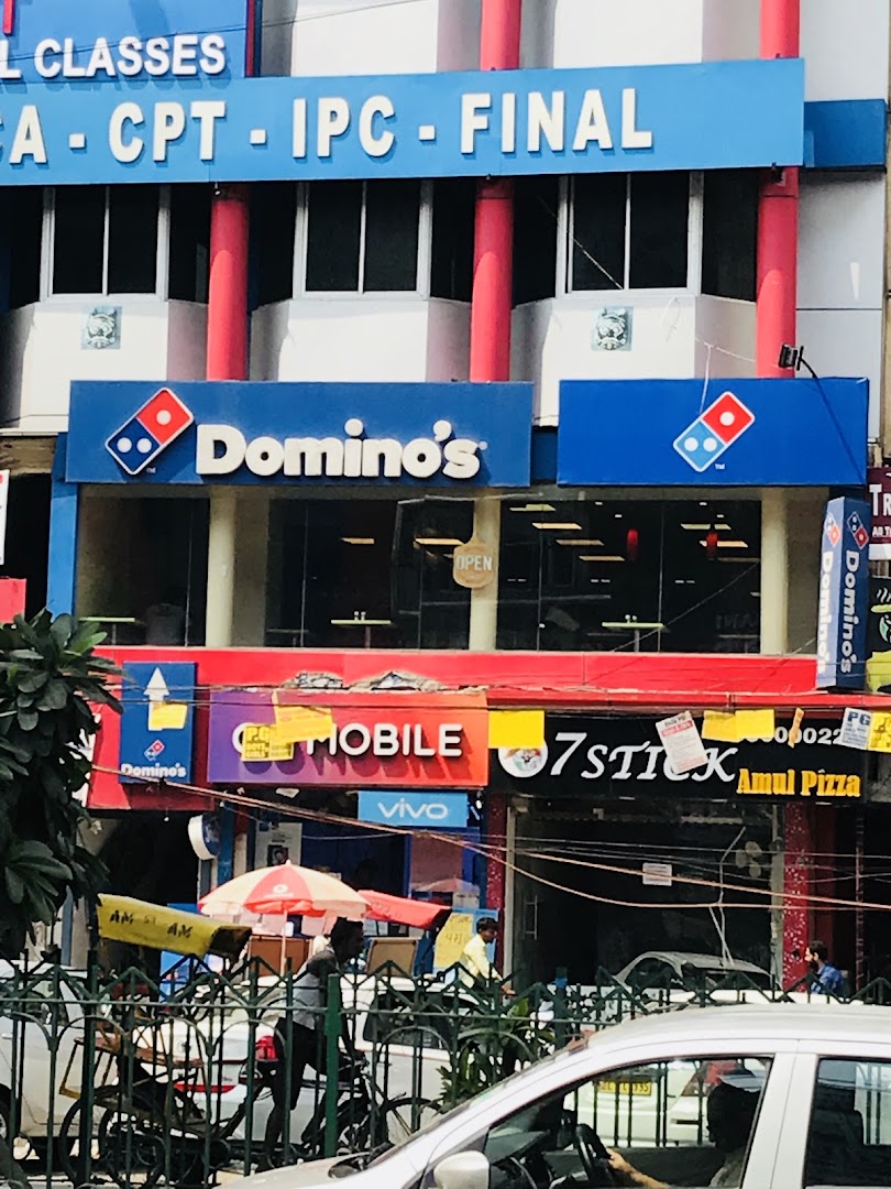 Domino's Pizza | Shakarpur, New Delhi