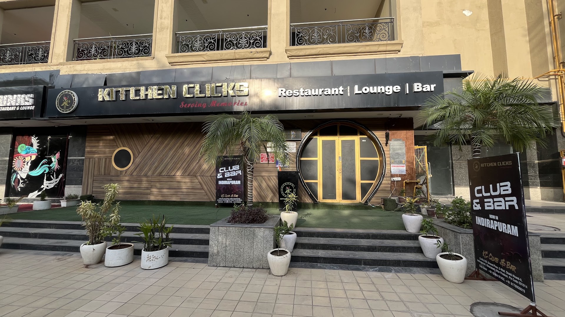 KC Club & Bar