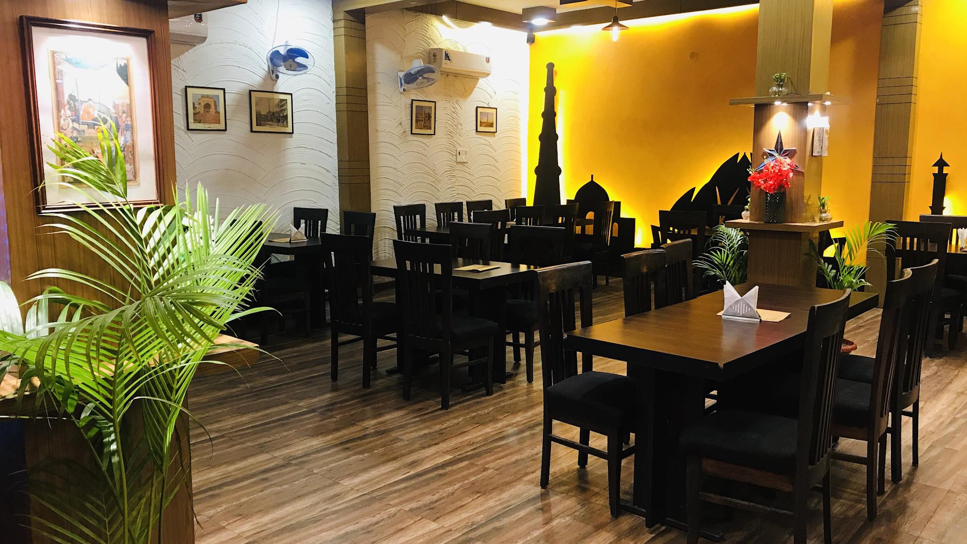 Via Dilli Restaurant