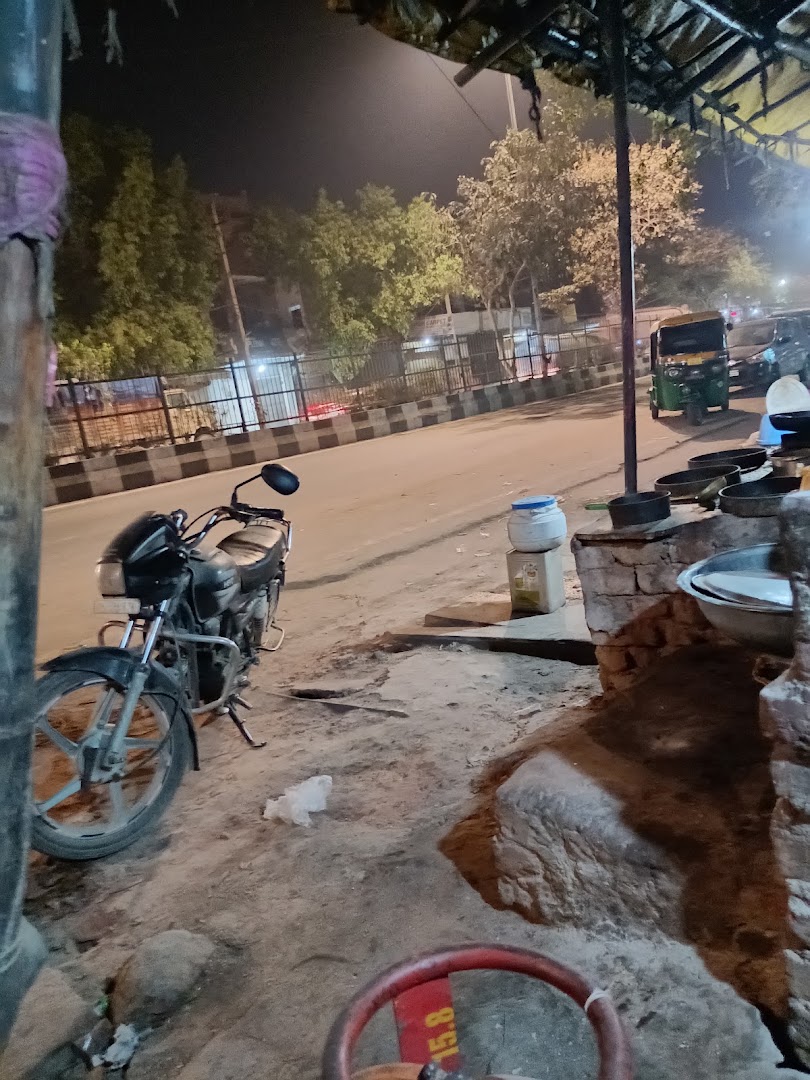 Raju Hotel