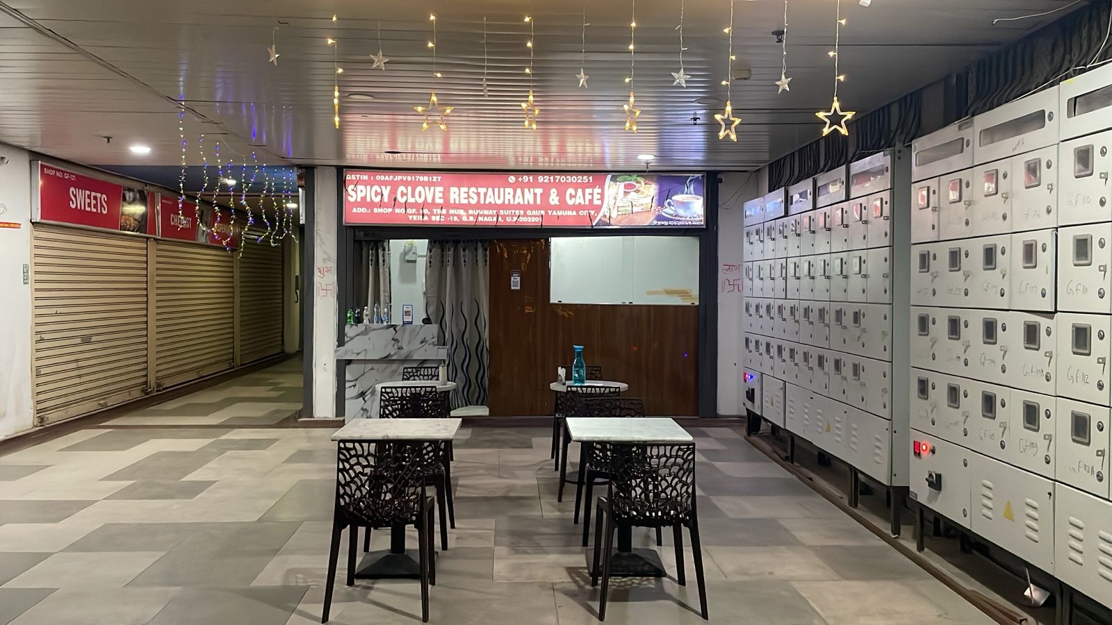 Spicy Clove Restaurant & Cafe