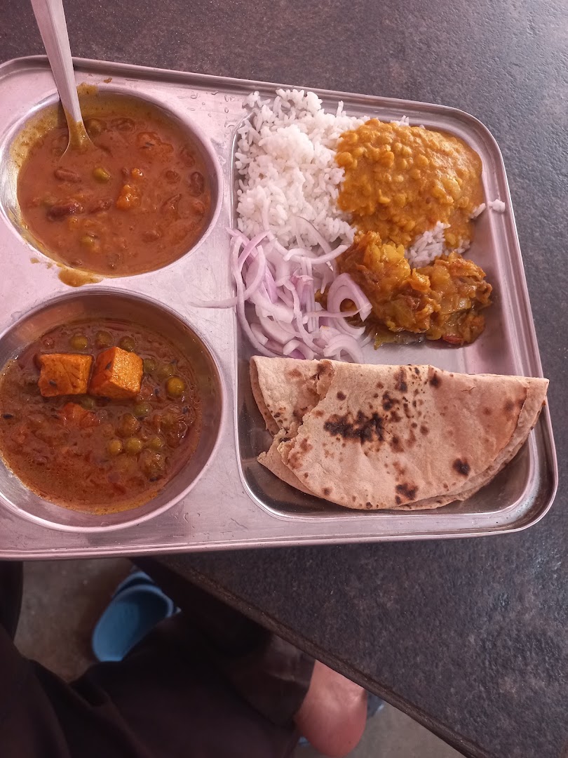 Fauji Hotel
