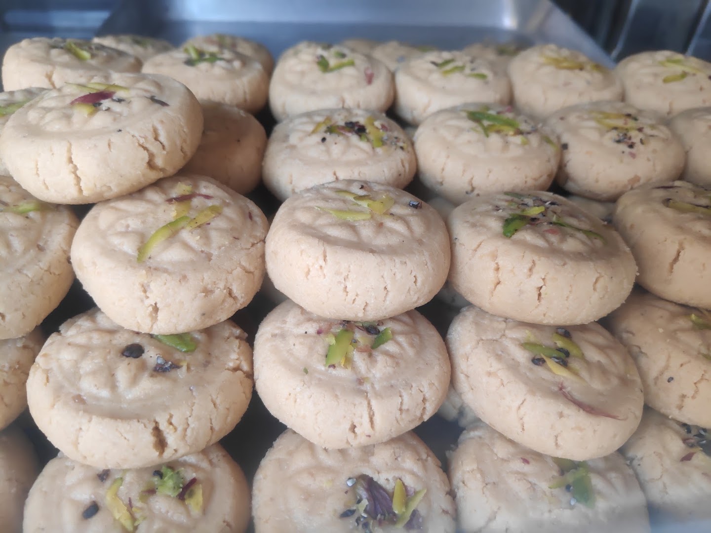 Bharal Sweets Palace (Meerut Wale)