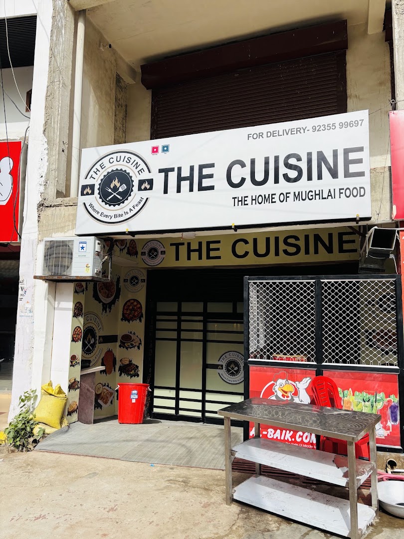 THE CUISINE