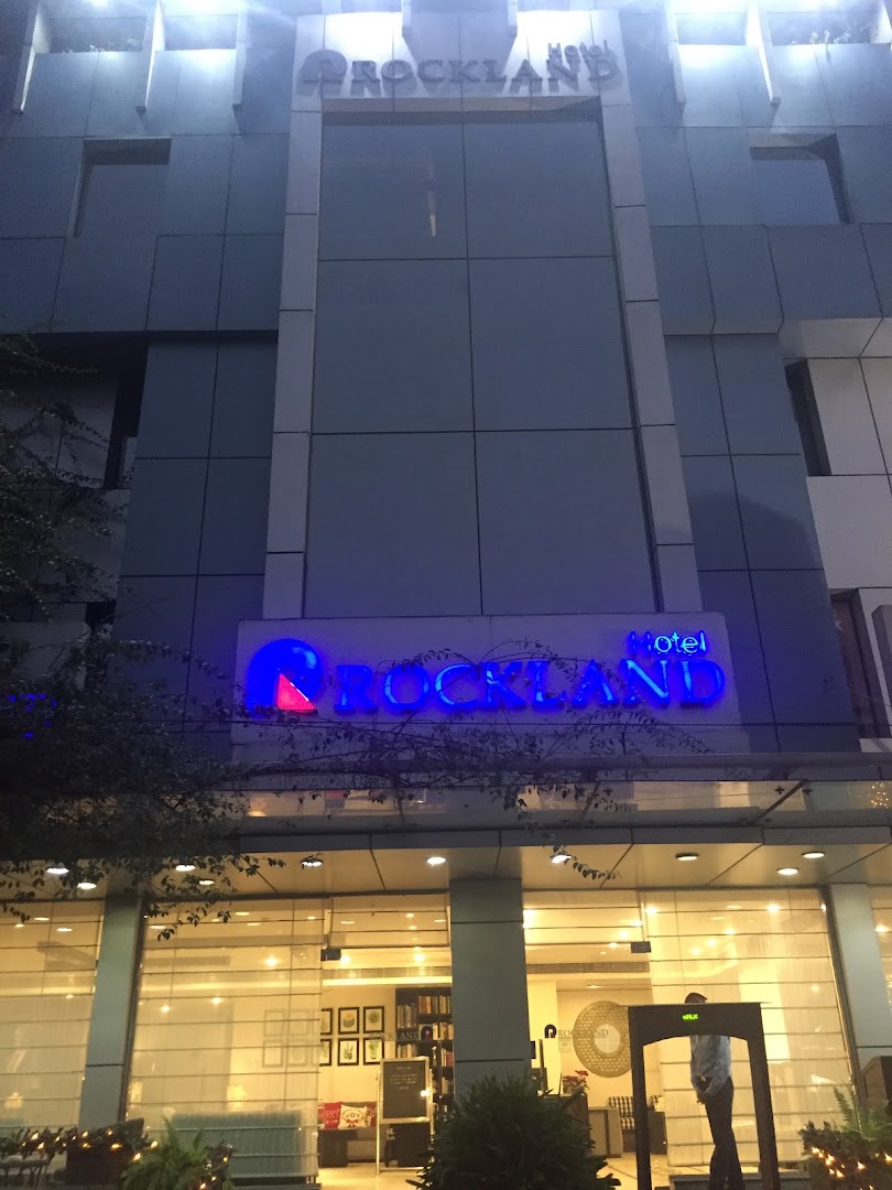 Tamarind, Chittaranjan Park