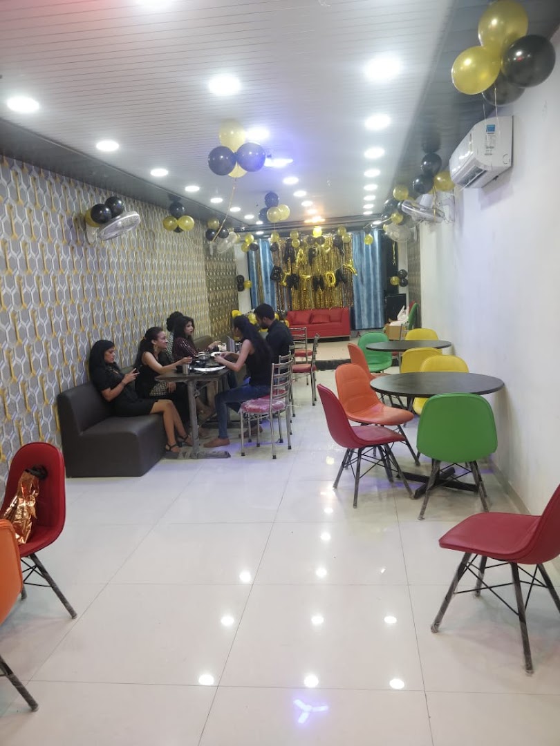 Taal Sweets & Food Junction
