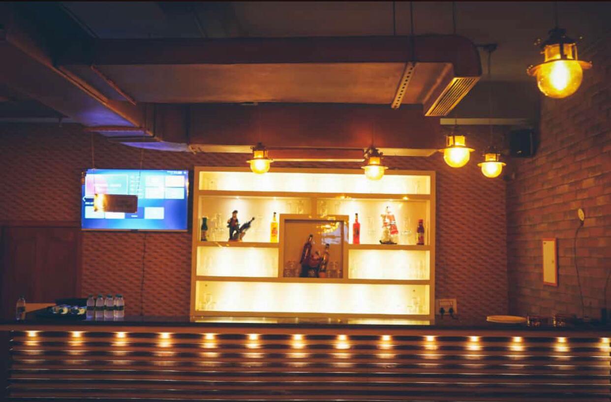Bar Junction - A Family Restaurant