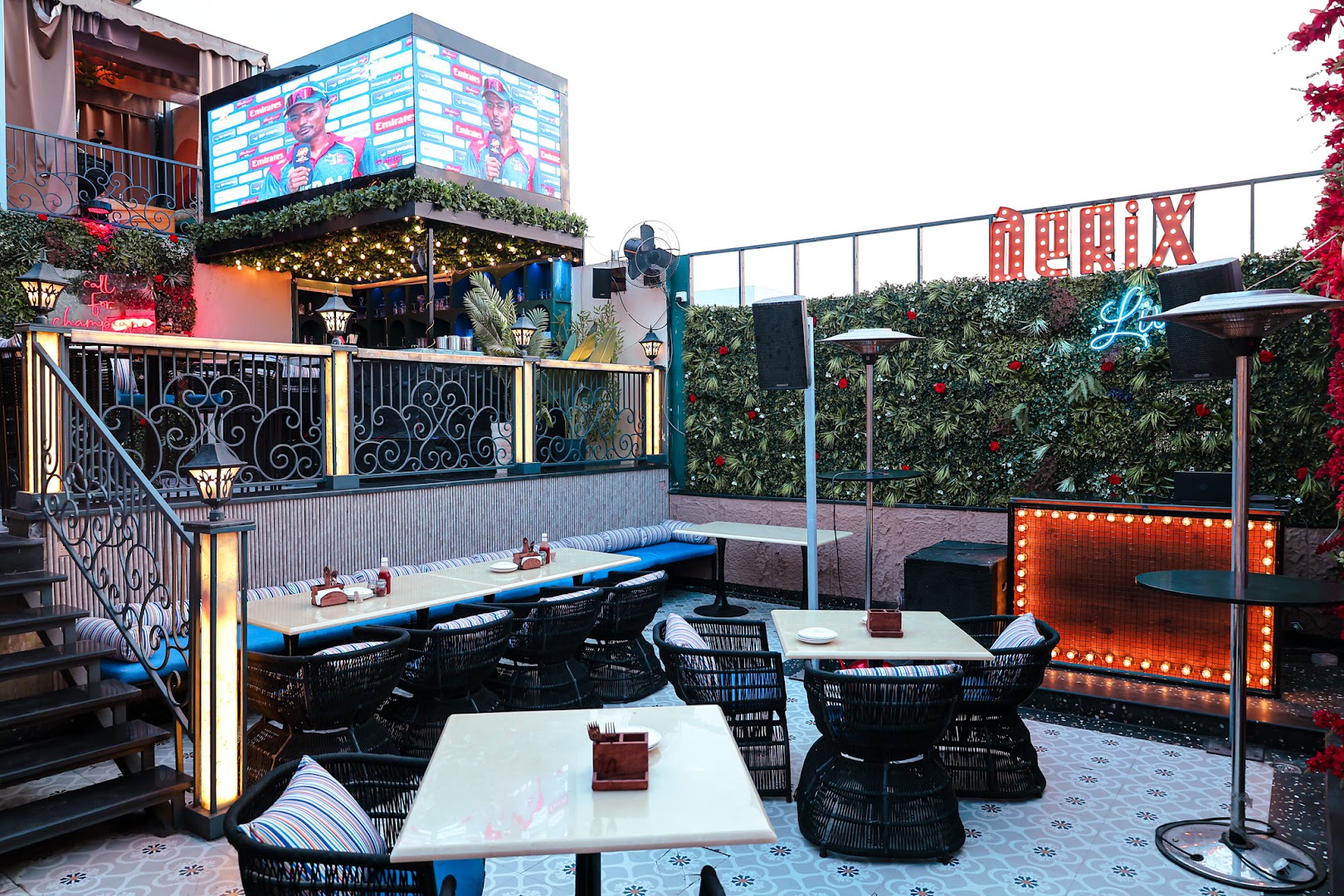 G3 Kitchen & Bar