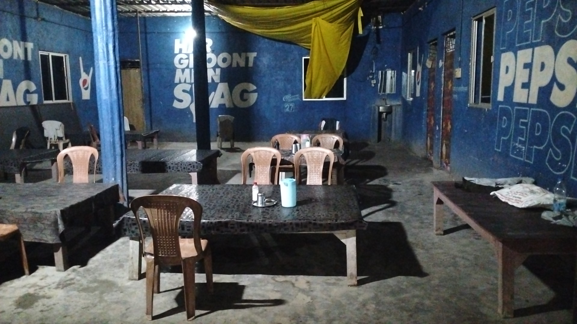 Kanha Shyam mundap & Family Restaurant