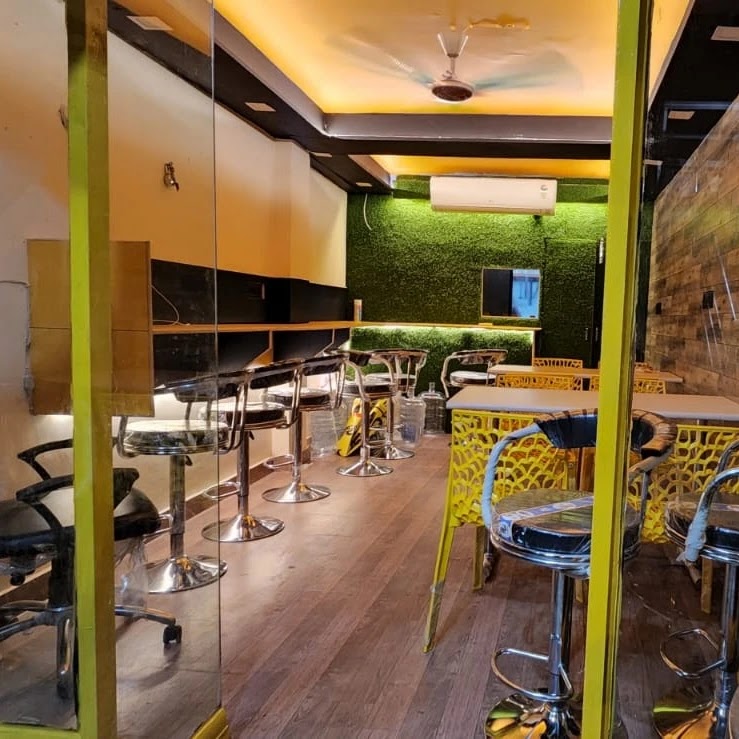 Yellow bowl cafe