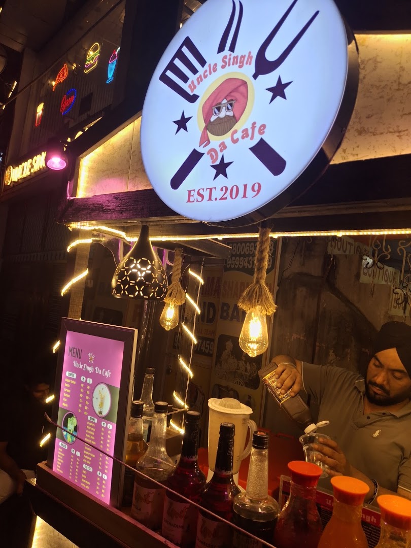 Uncle Singh Da Cafe