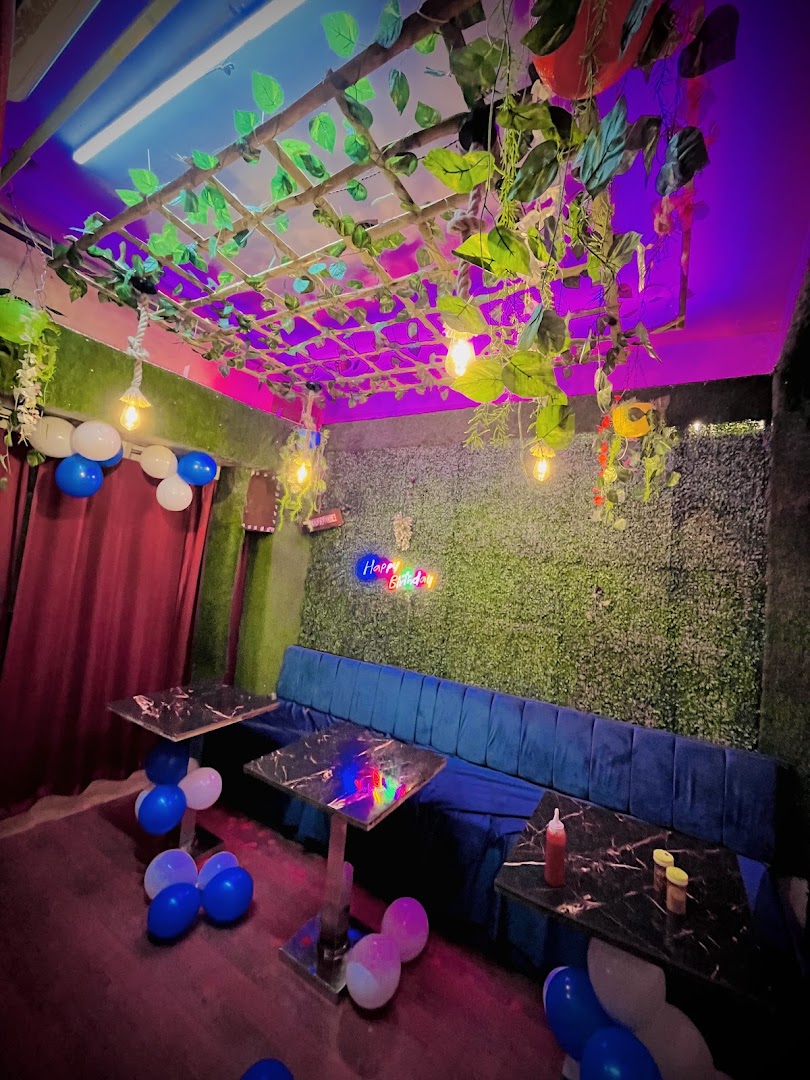 Feel Hungry Restaurant