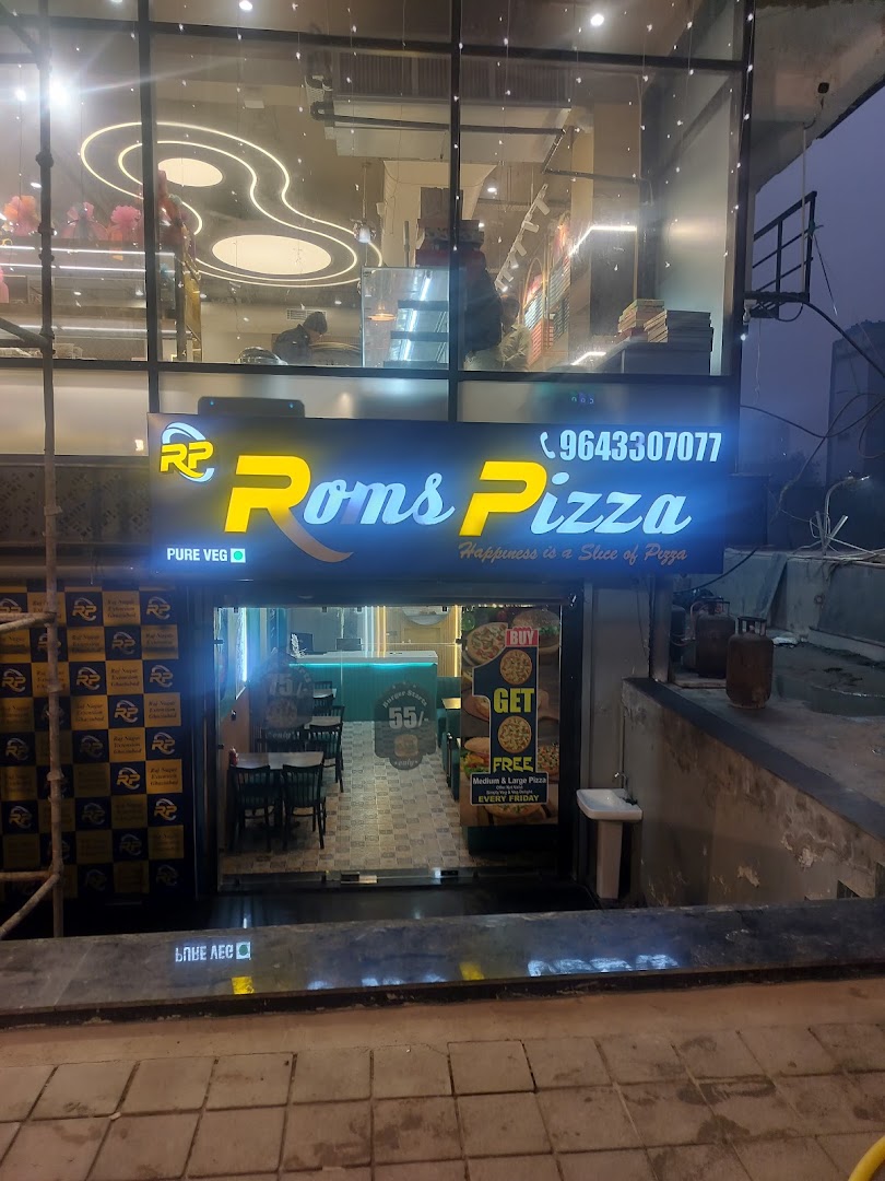 Roms Pizza - Raj nagar Extension
