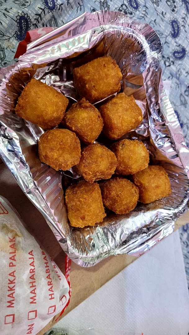 Chilli Vada Pav
