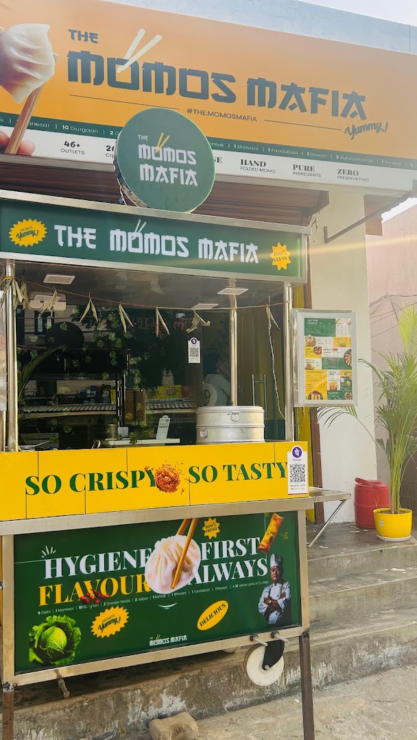 THE MOMOS MAFIA