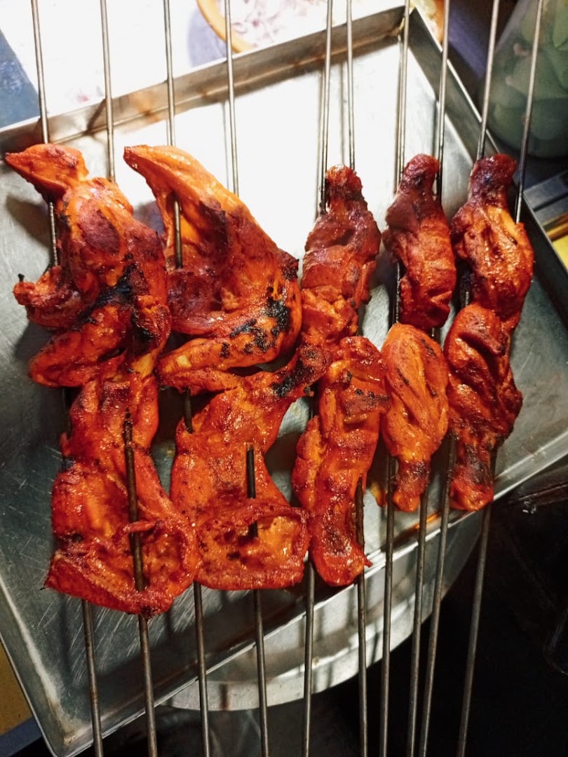 Do Bhai chicken corner