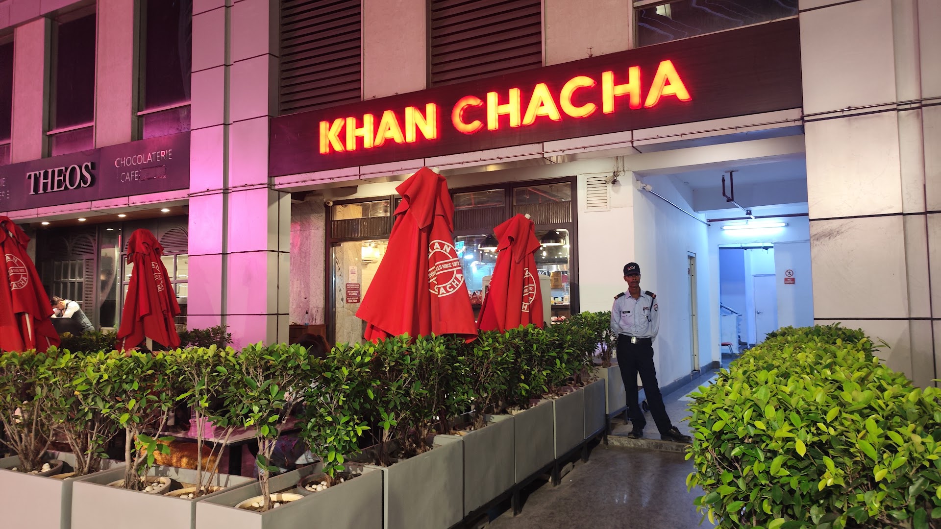 Khan Chacha - Cyber Hub