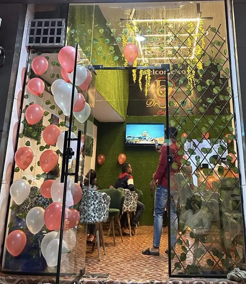 Dream cafe & restaurant