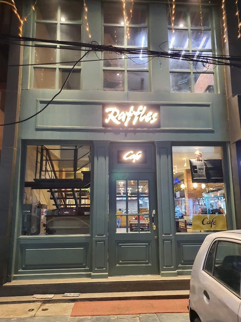 Raffles Cafe