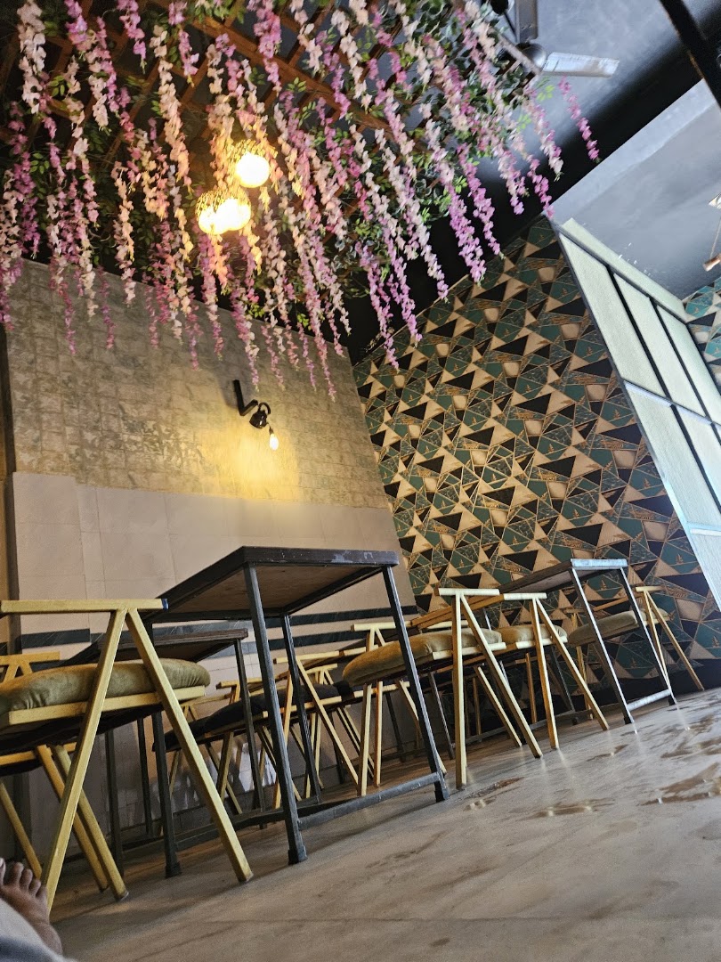 Tapri Cafe & Kitchen