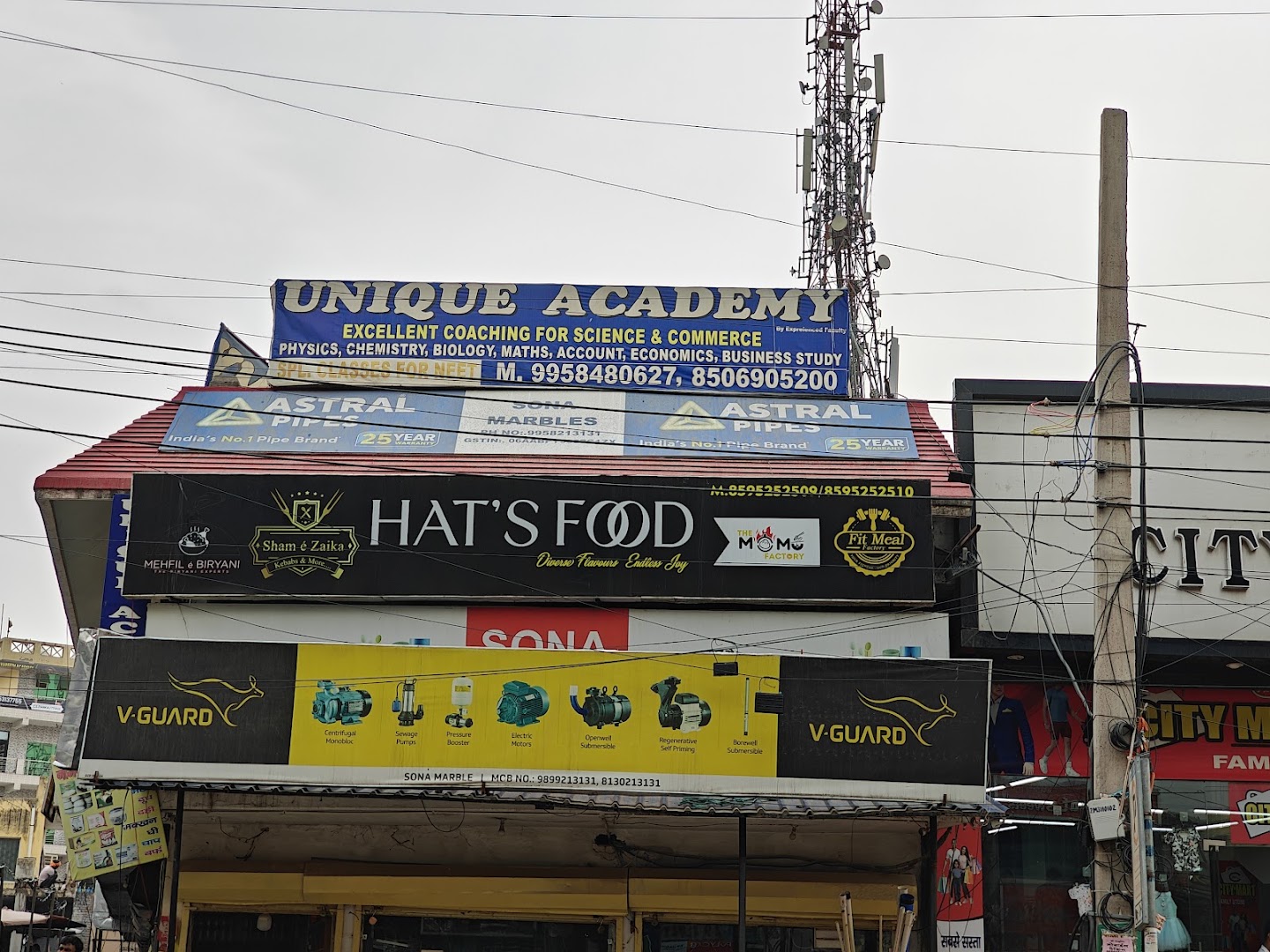 HAT'S FOOD