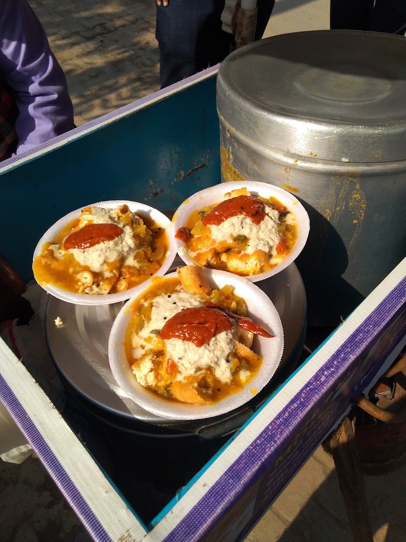 Vidya Mobile Restaurant Idly Vada South Indian