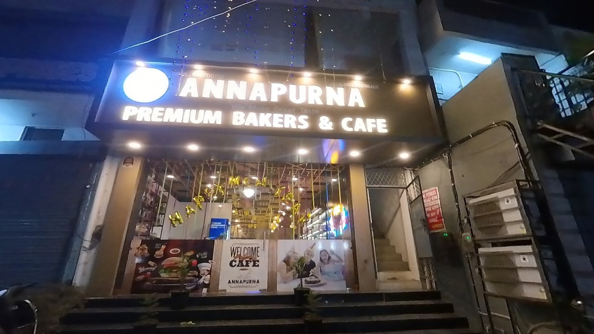 Annapurna Cafe
