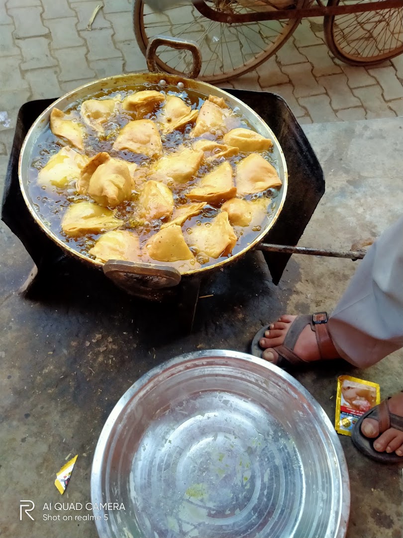 Pahlwal smosha. Bhandar.