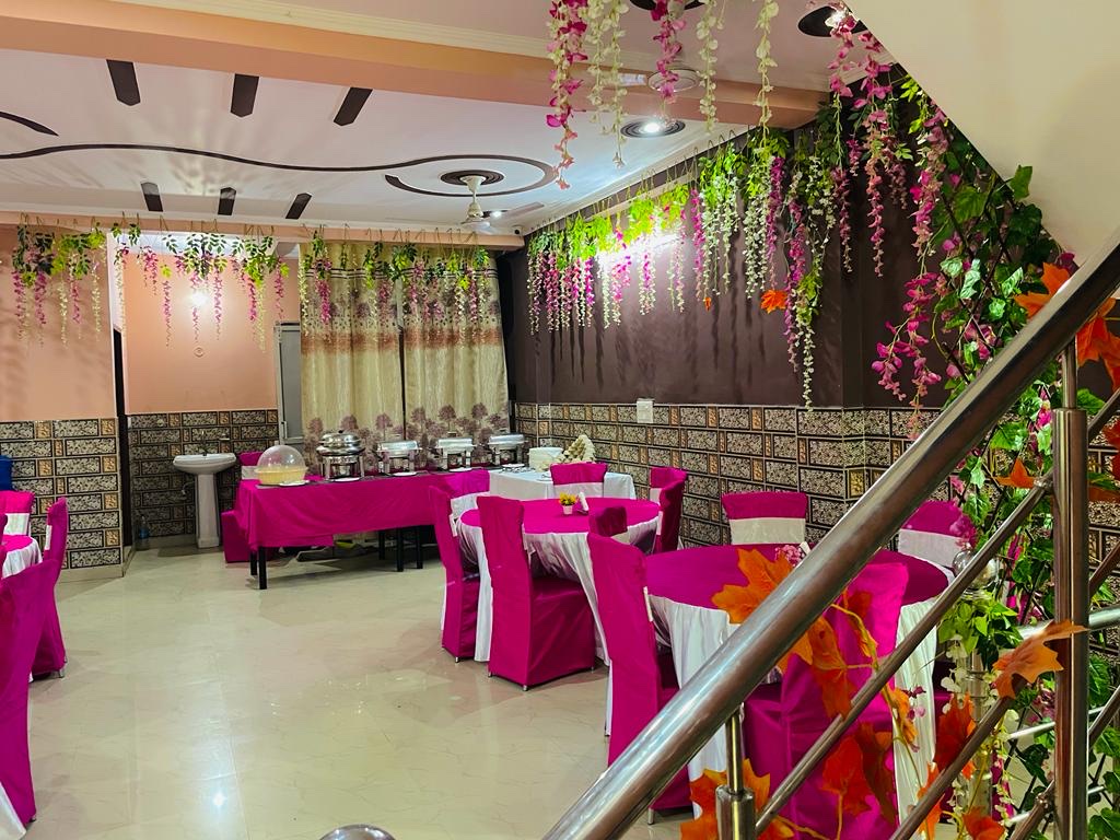 All in One Hotel & Restaurant