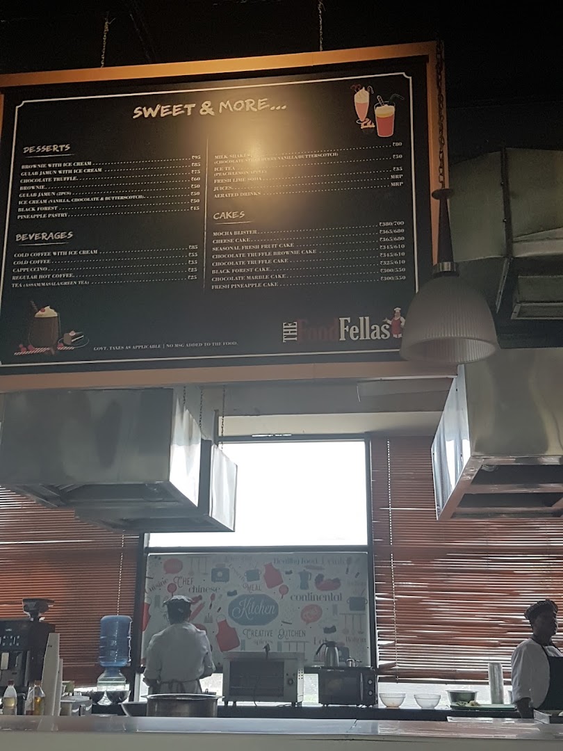 The Foodfellas - Food Court