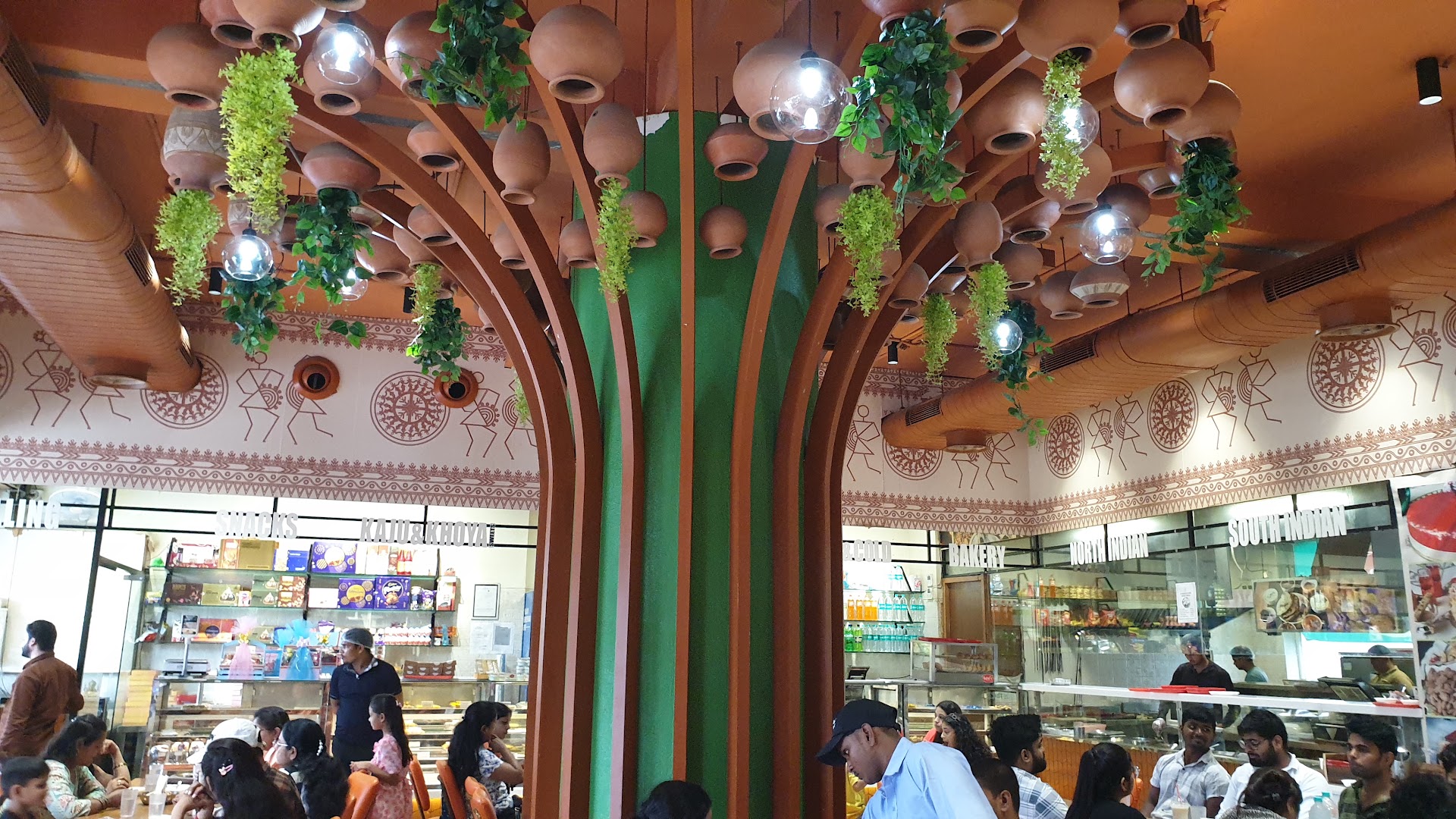 Sweets & Restaurant