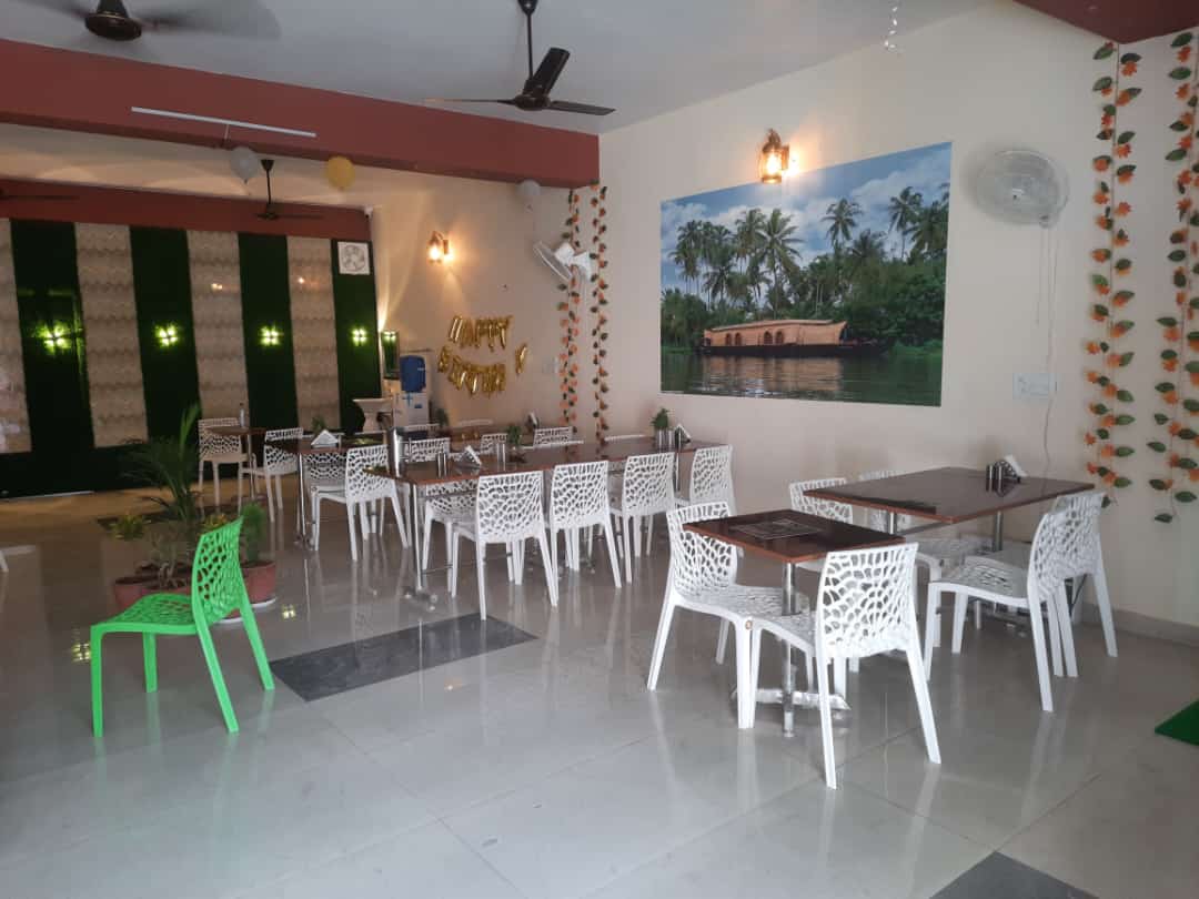 North South Ka Tadka
