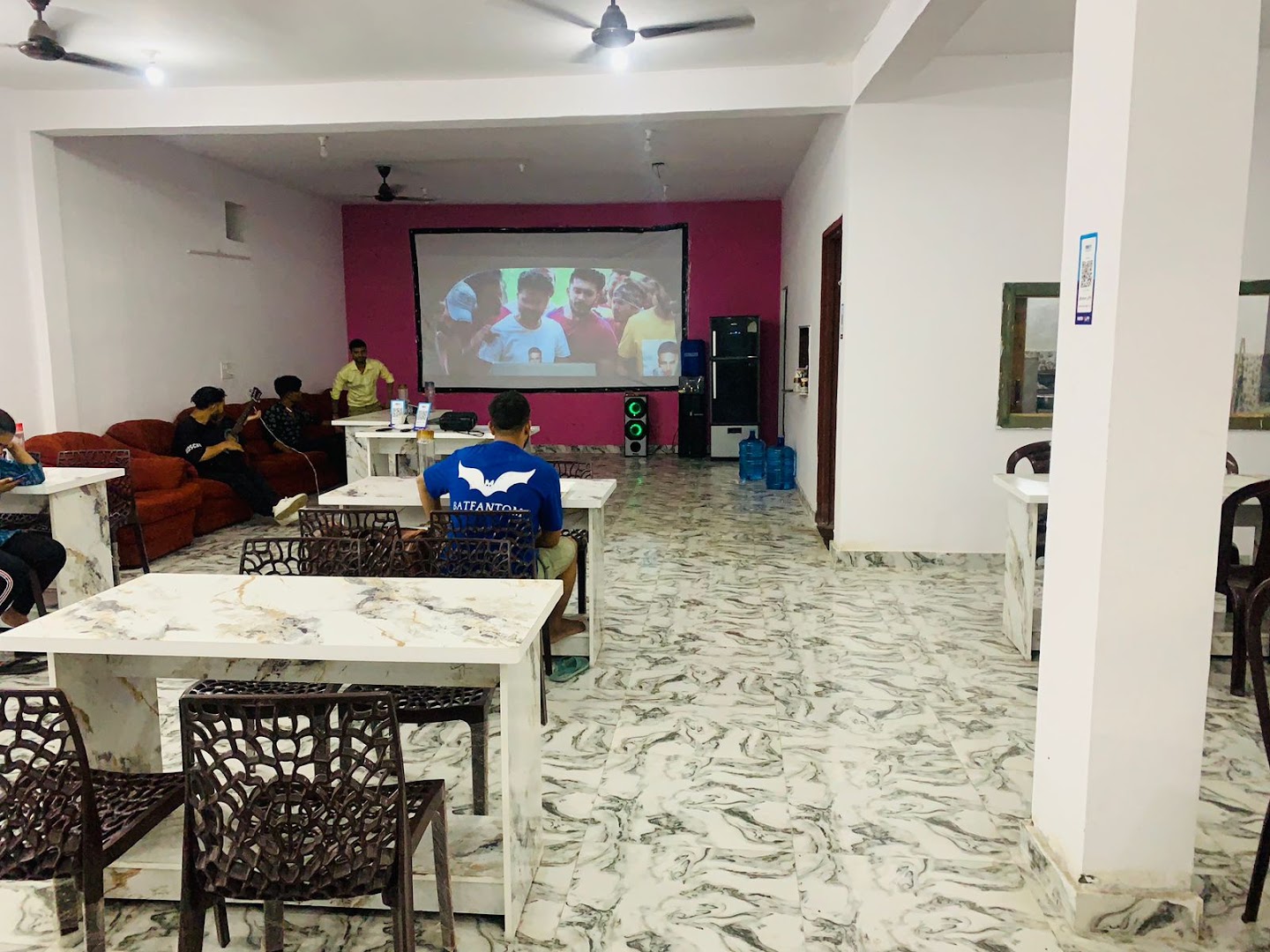 Moksh family restaurant and cafe