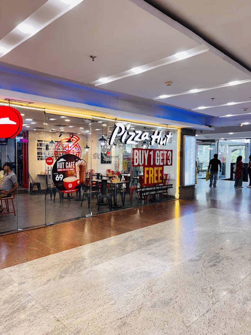 Pizza Hut | World Square Mall, Ghaziabad