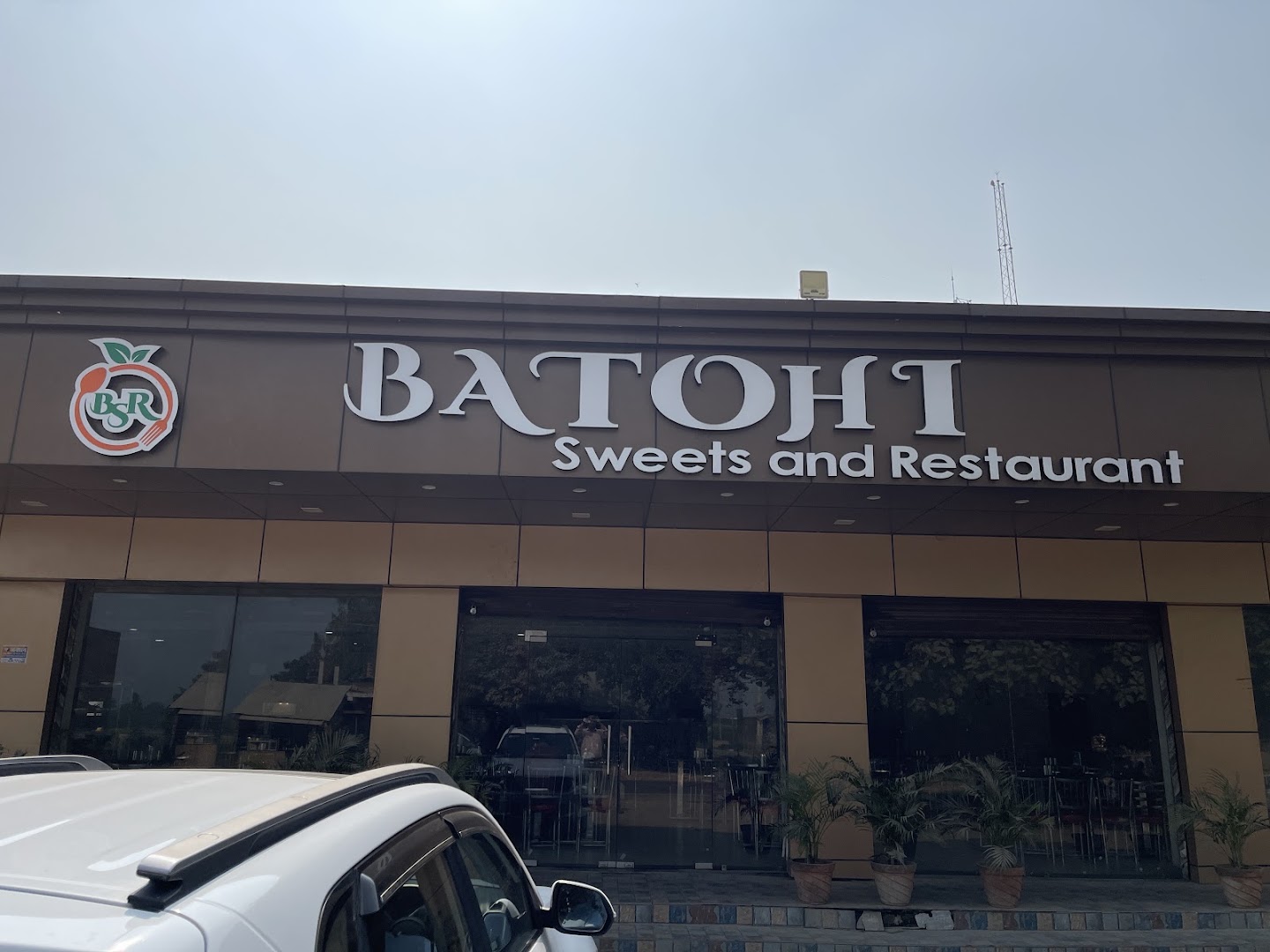 Batohi Sweets & Restaurant