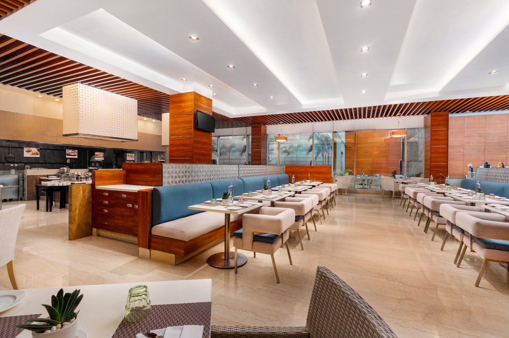Cross Avenue - All Day Global Dining
