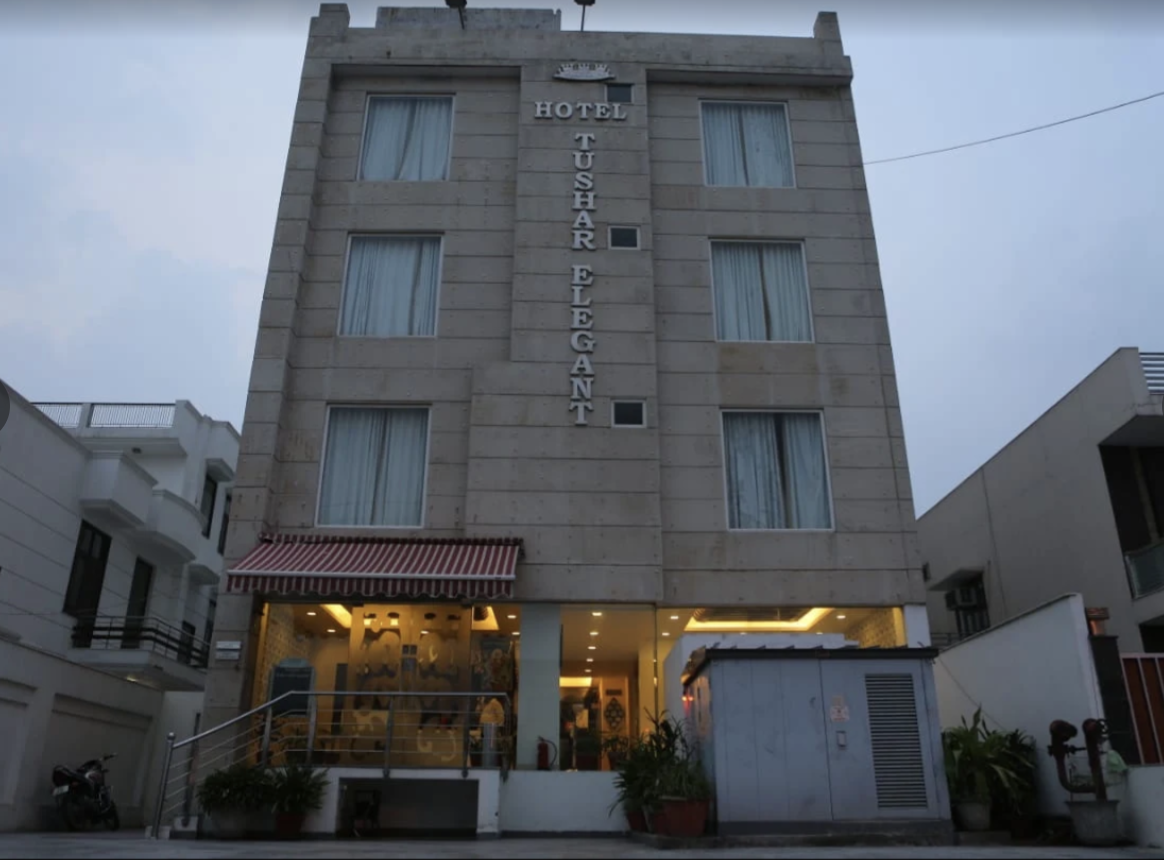 Hotel Tushar Elegant/ Pepper Pods Restaurant