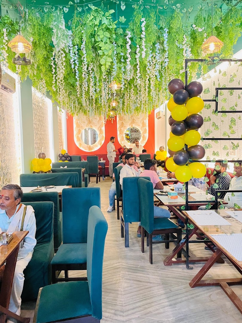 Fitoor Cafe & Restaurant