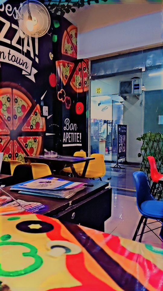 The Pizza Hub