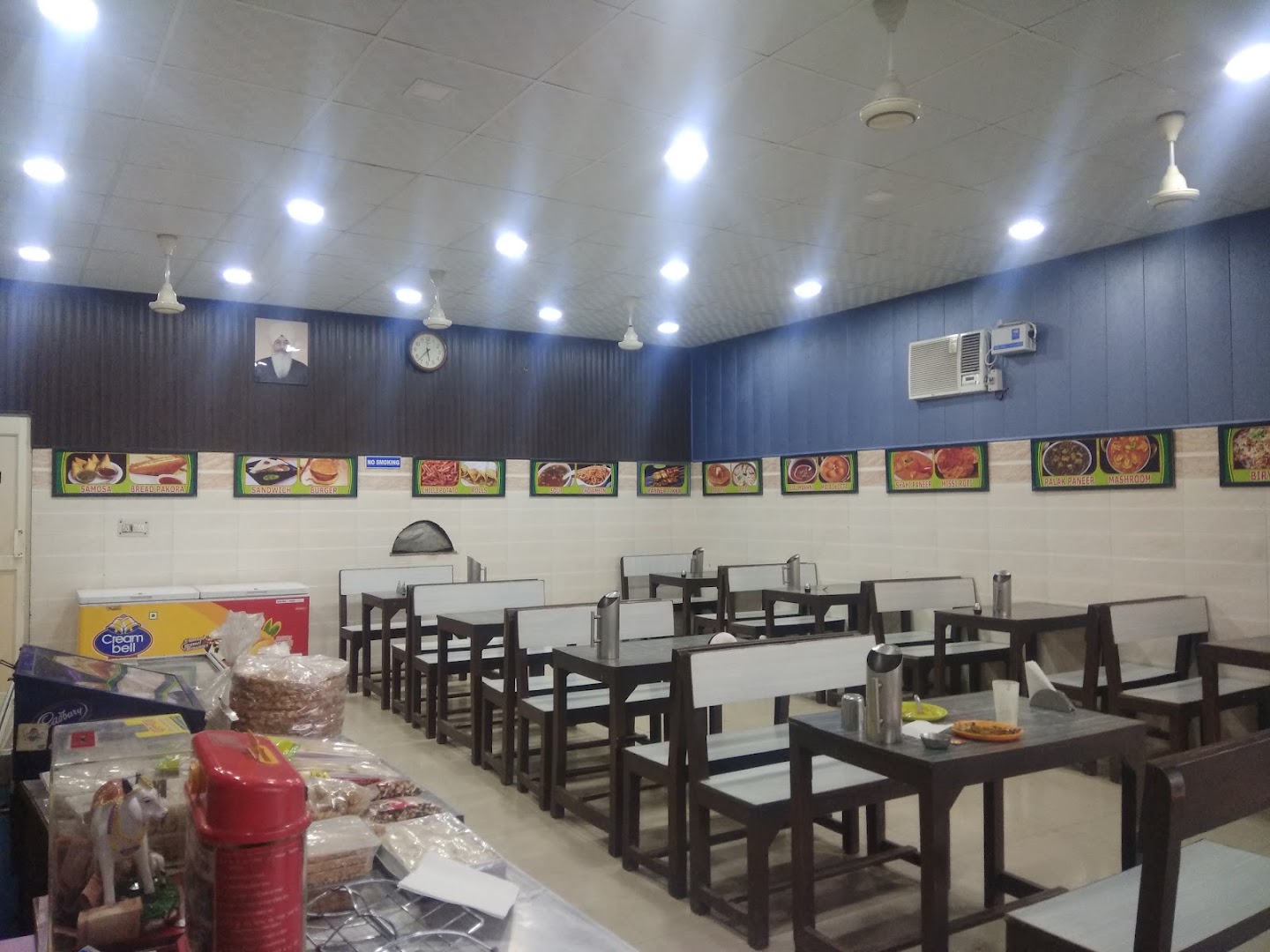 Chhabra Hotel and Restaurant