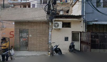 Chakh le India restaurant and ice cream shop