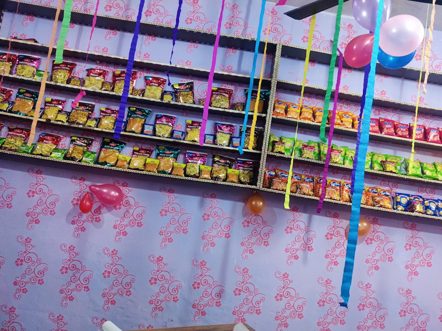 ARYAN SWEETS AND RESTAURANT