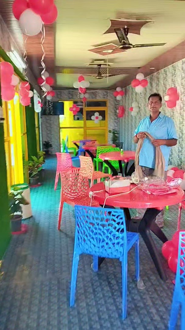 Hotel Yellow Town