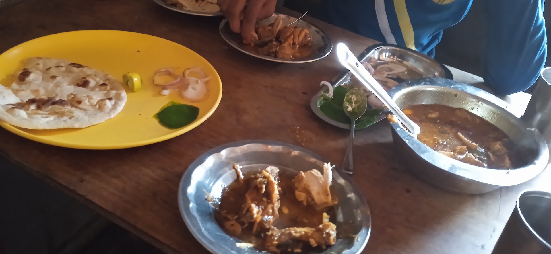Dasi Dhabha