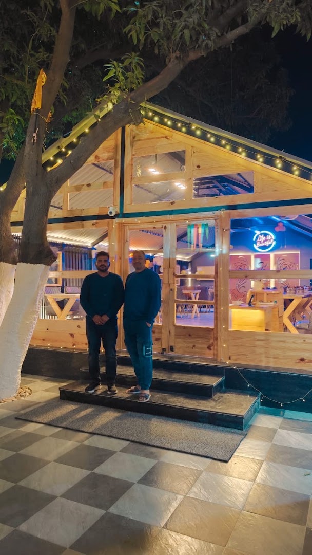 Warehouse Restaurant