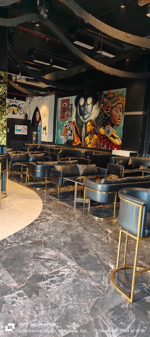 Barmos Bar & Grill