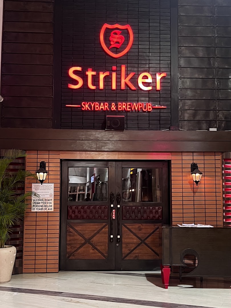 Striker Skybar And Brewpub