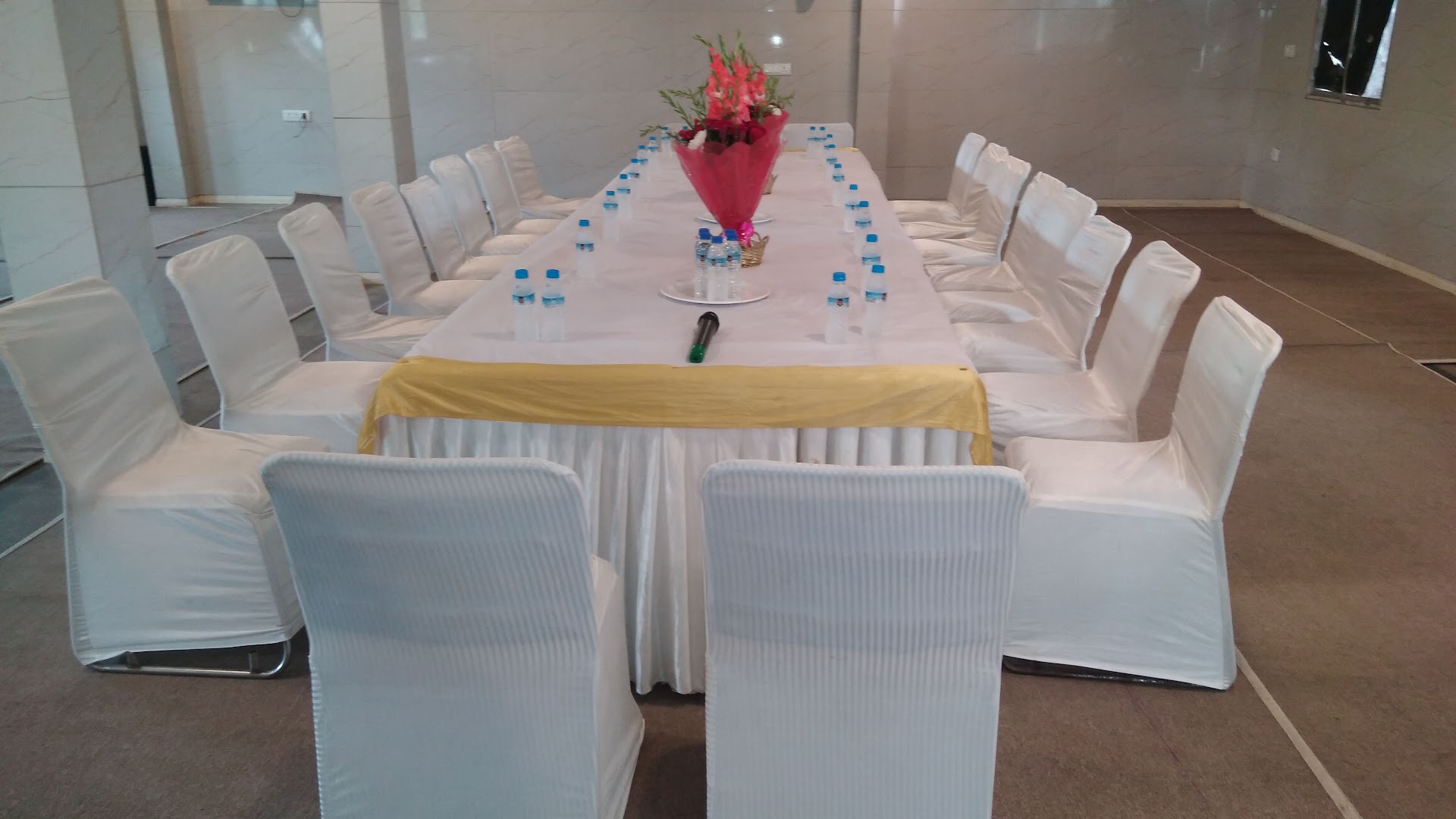 Govinda's Restaurant, Iskcon Dwarka
