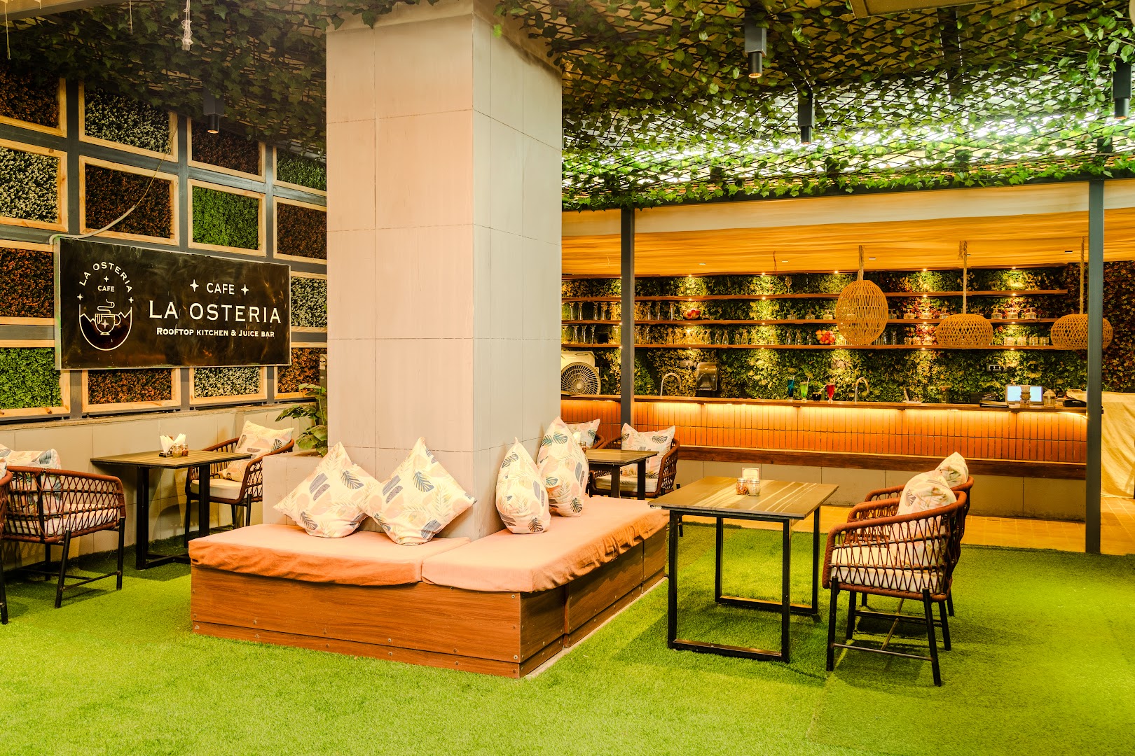 Cafe La Osteria - Rooftop Kitchen and Juice Bar