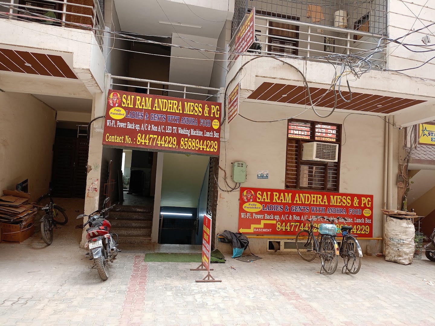 Om Sai Ram Andhra PG & Mess